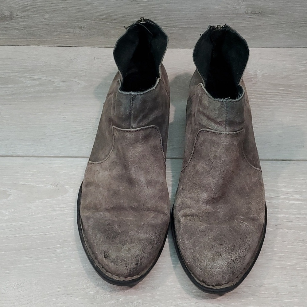 Born Women Kerri Peltro Distressed Leather Heels Boots shoes sz 7.5M - Picture 3 of 16